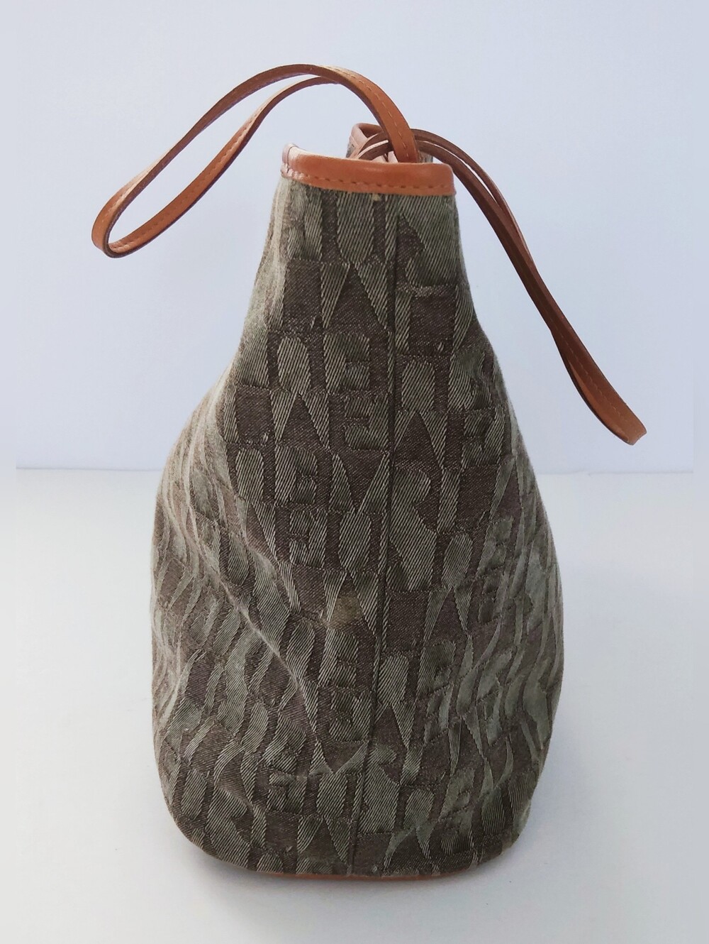 Furla Canvas Tote Bag with Green Stripe and Tan Lether Trim. Pre-owned. - Picture 3 of 13